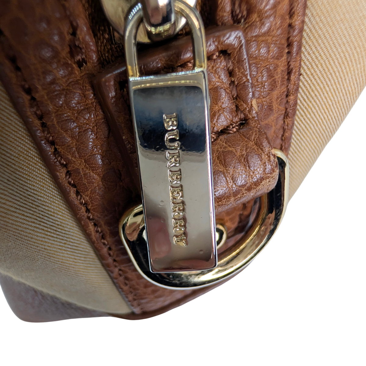 حقيبة كتف بولينج من Burberry من الكانفاس المطرز والجلد