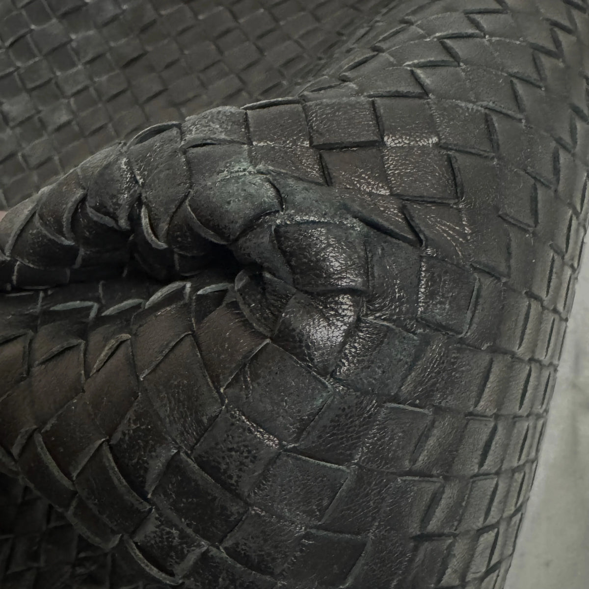 Bottega Veneta intrecciato Bag Black - Lost Designer