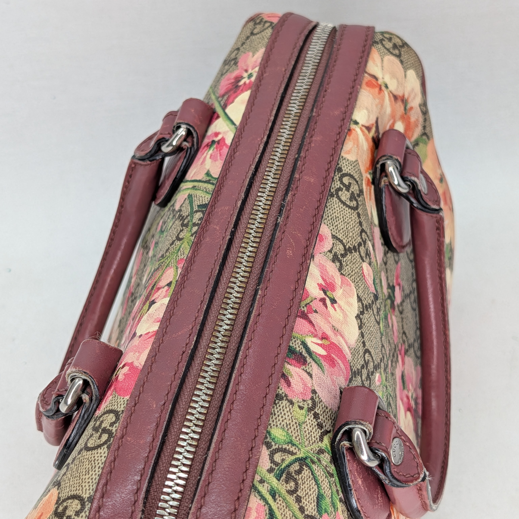 Gucci GG Supreme Blooms Boston Bag