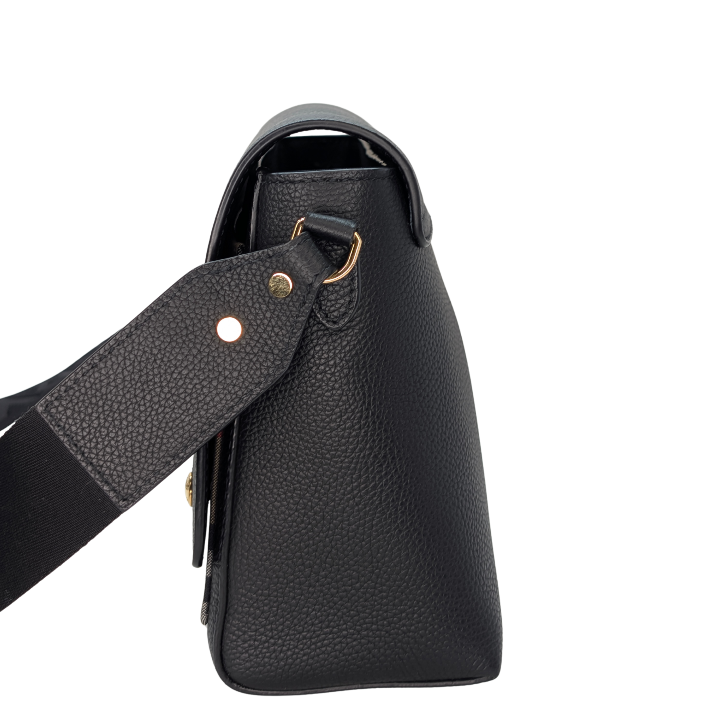 Burberry Note Medium Crossbody Bag Black