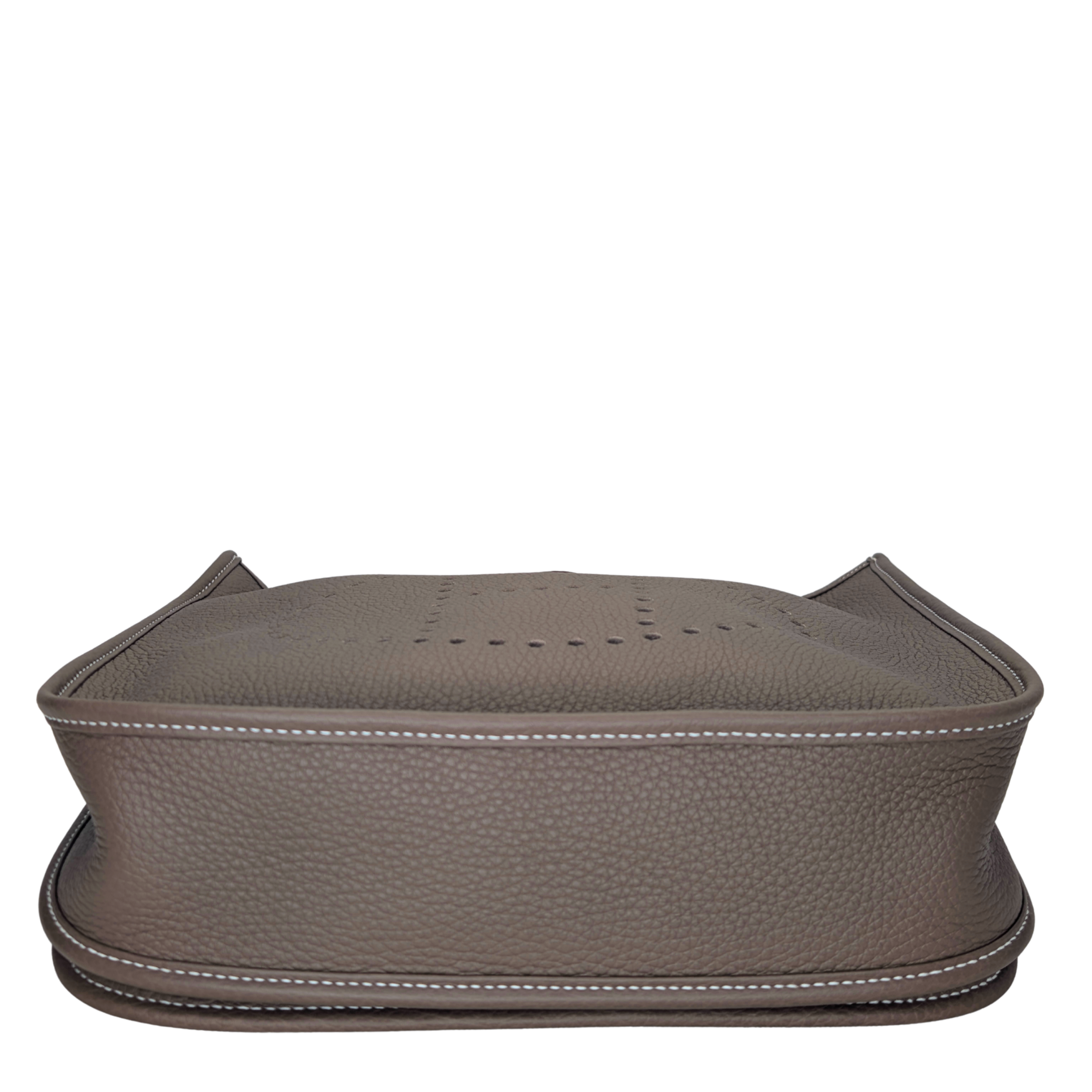 Hermes Evelyne III 29 Taurillon Clemence Etoupe ختم U