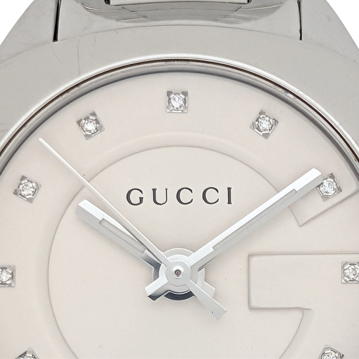 Gucci GG2570 Diamond White Watch YA142504