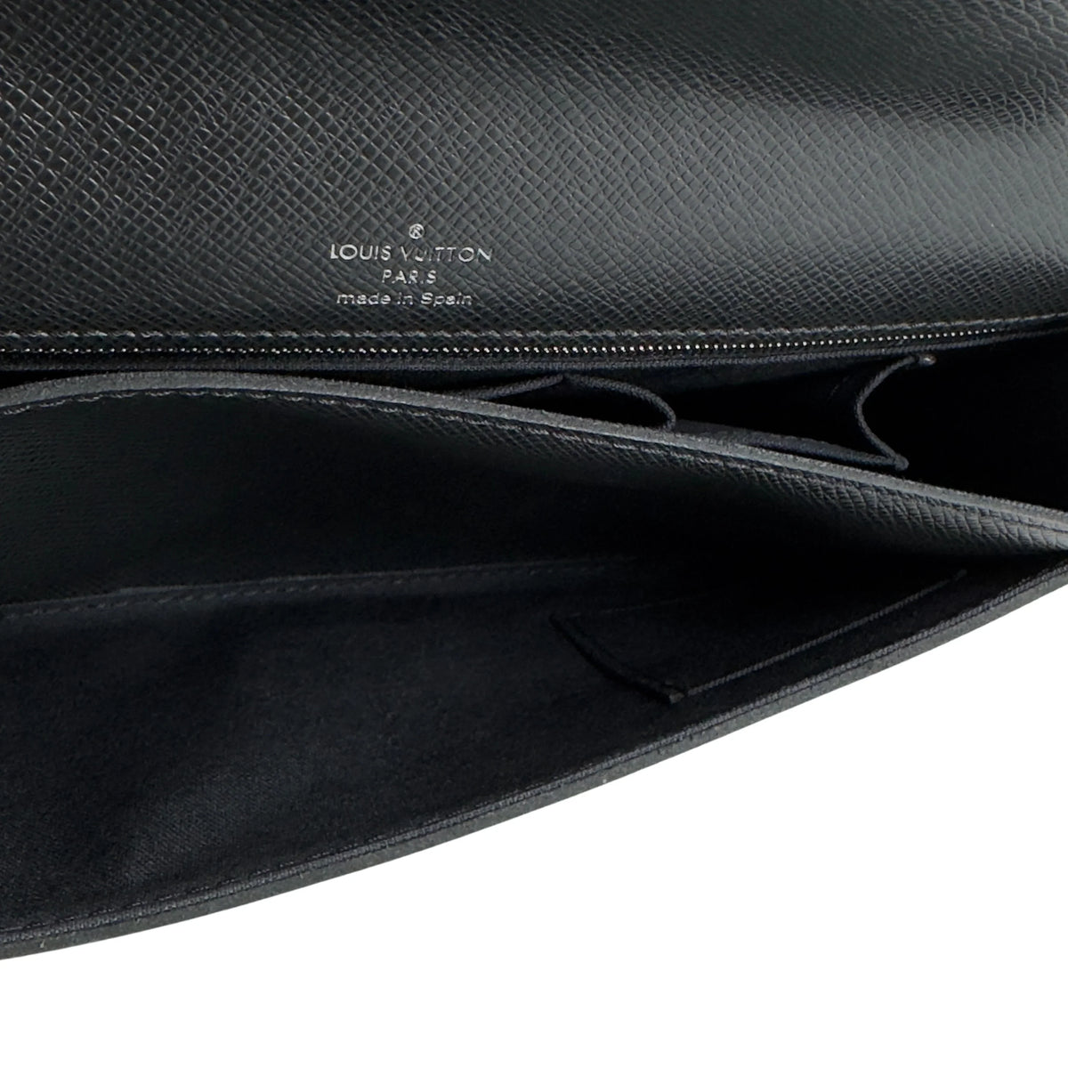 Louis Vuitton Taiga Pochette Belaia Ardoise Clutch Bag Black - Lost Designer