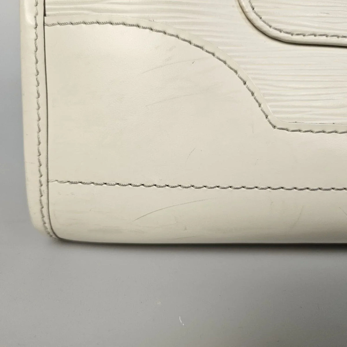 Louis Vuitton Madeleine Epi GM Bag White - Lost Designer