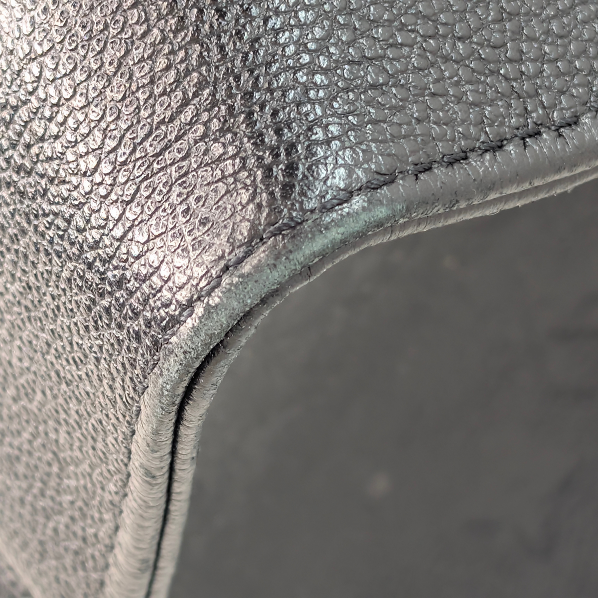 Louis Vuitton Onthego GM Empreinte Leather