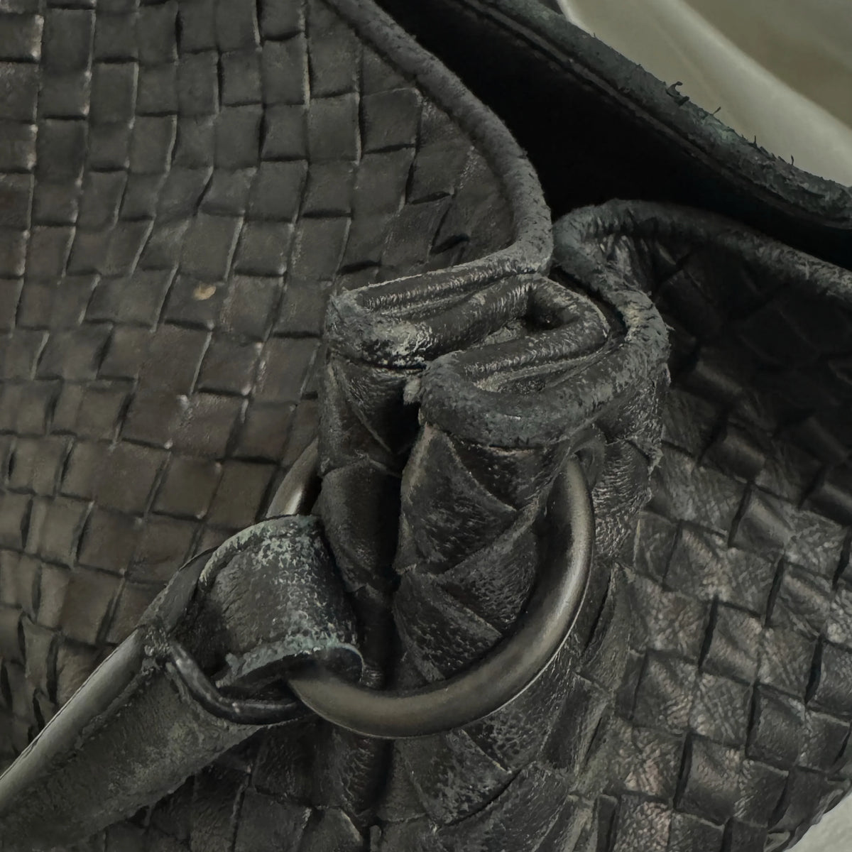 Bottega Veneta intrecciato Bag Black - Lost Designer