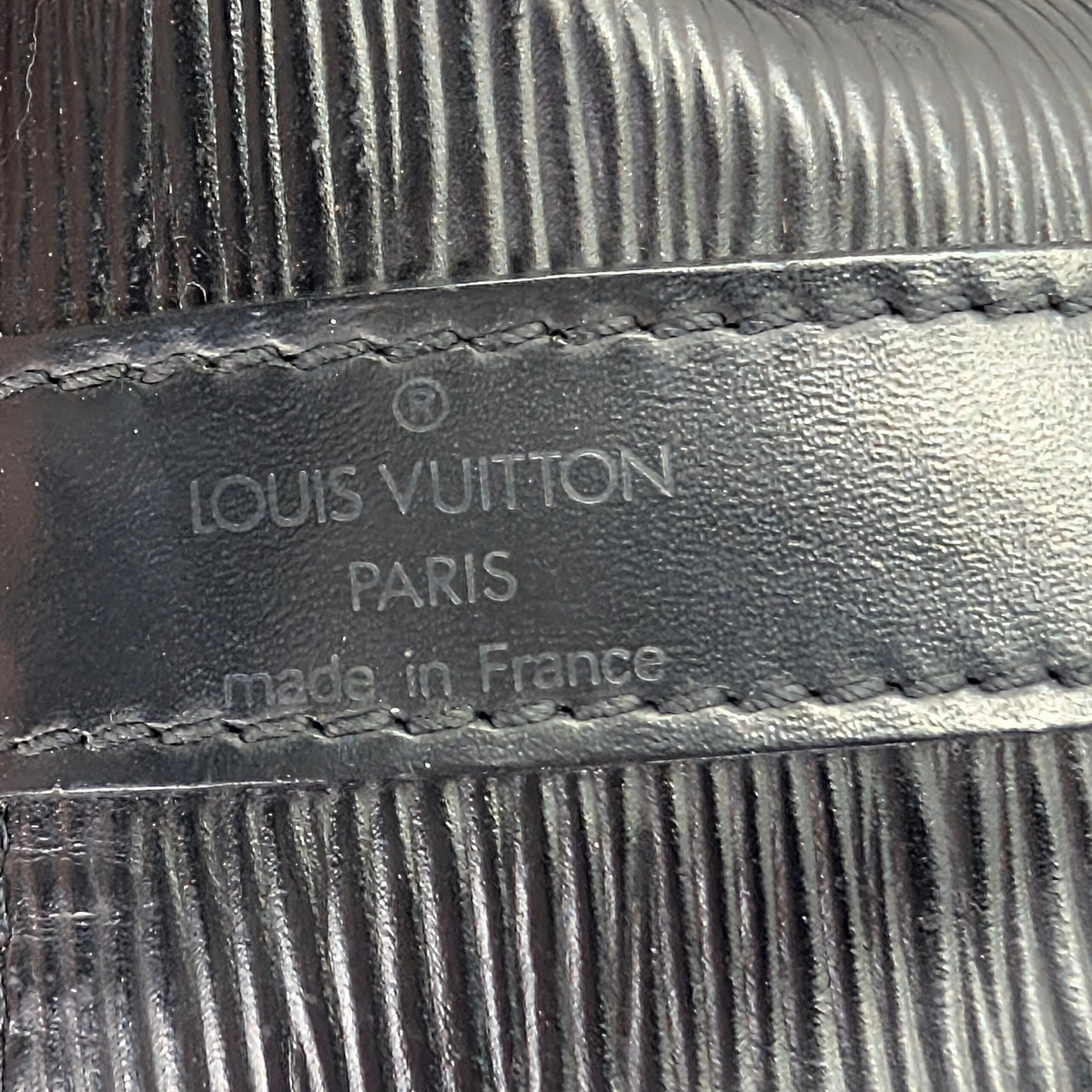 Louis Vuitton Epi Noé Shoulder Bag Black