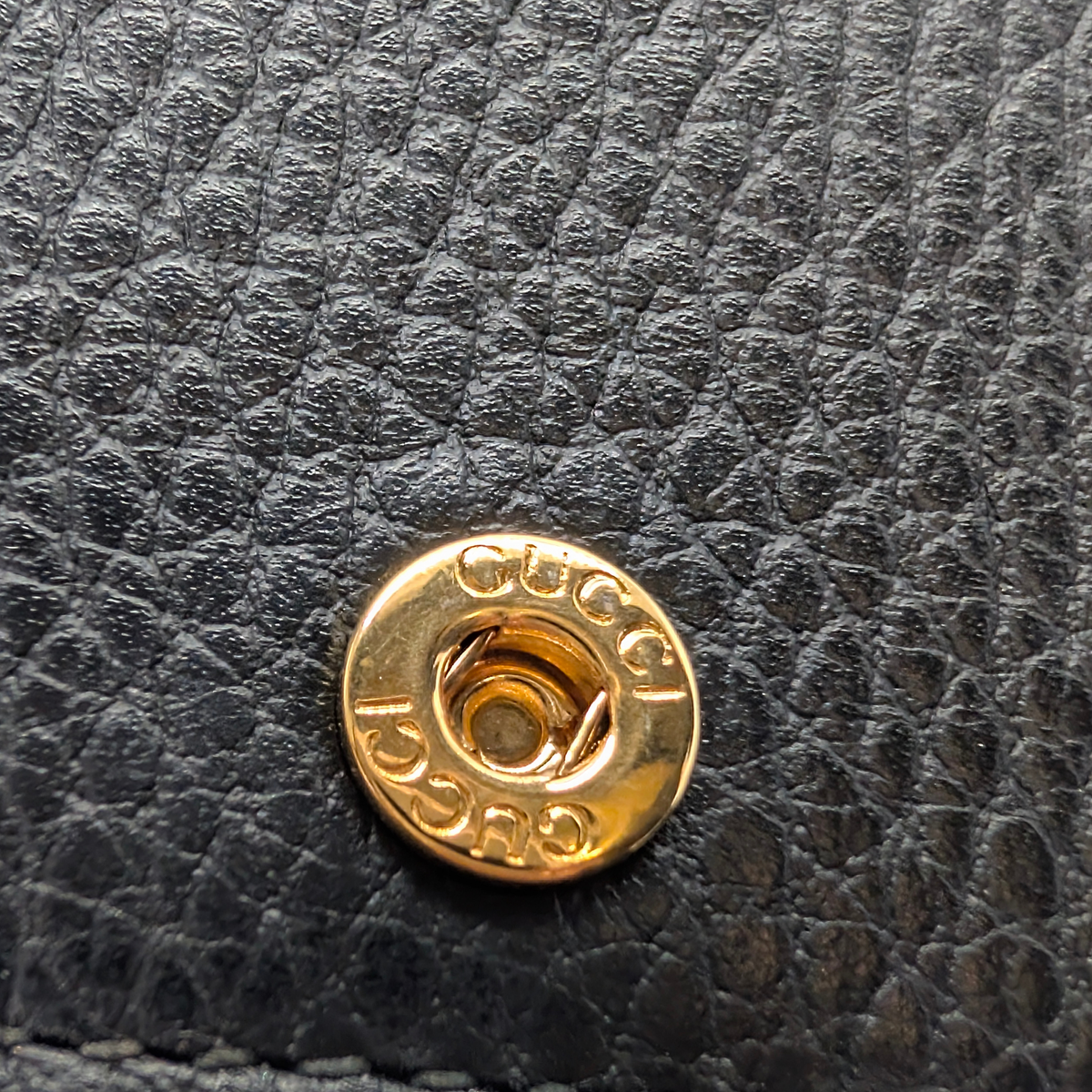 Gucci GG Marmont wallet on Chain Black