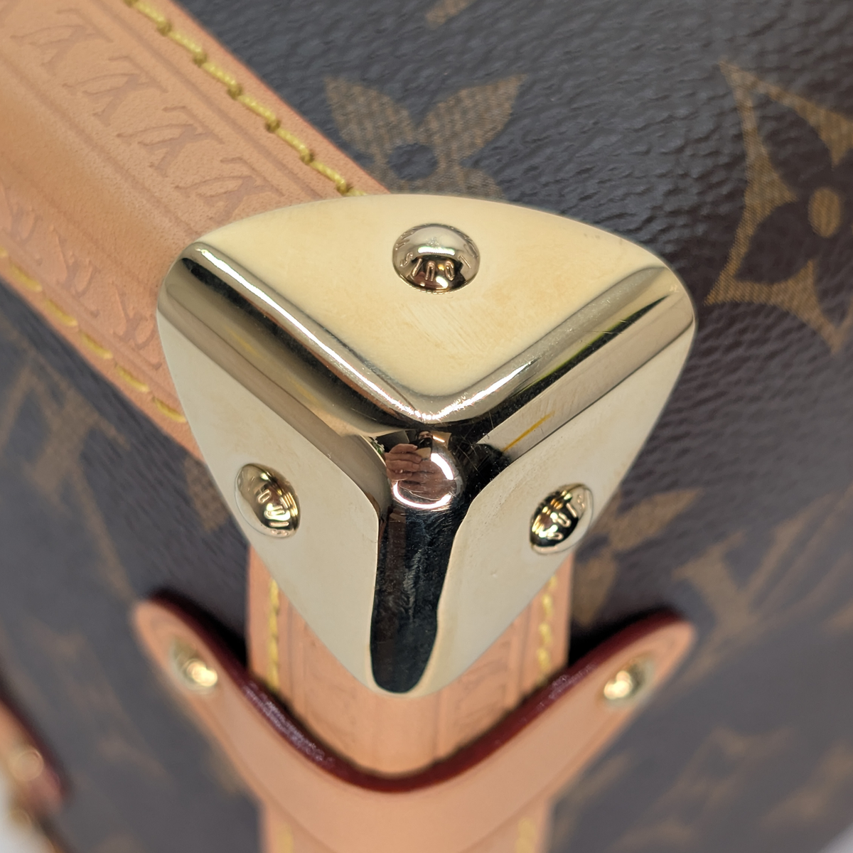 حقيبة لويس فويتون سايد ترانك MM Monogram