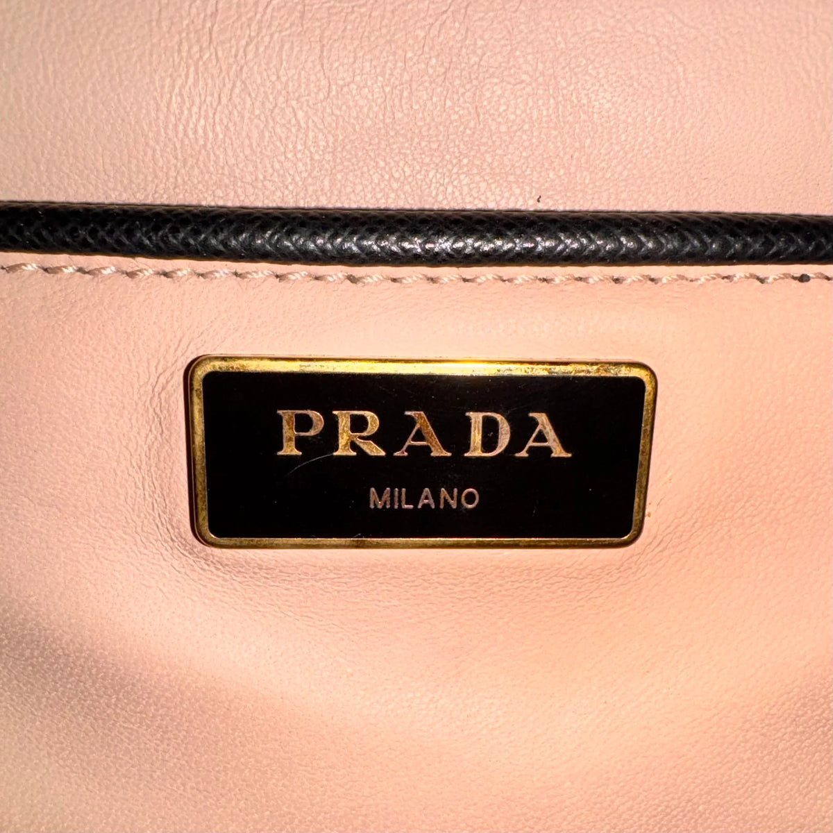 Pradaa Saffiano Lux Pyramid Bag Black - Lost Designer