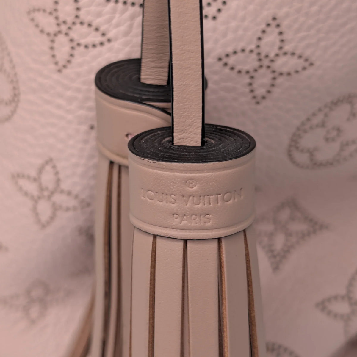 Louis Vuitton Mahina Haumea Magnolia Pink - Lost Designer