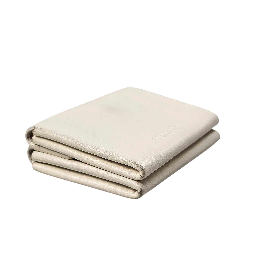 Bottega Veneta White Leather Wallet - Lost Designer