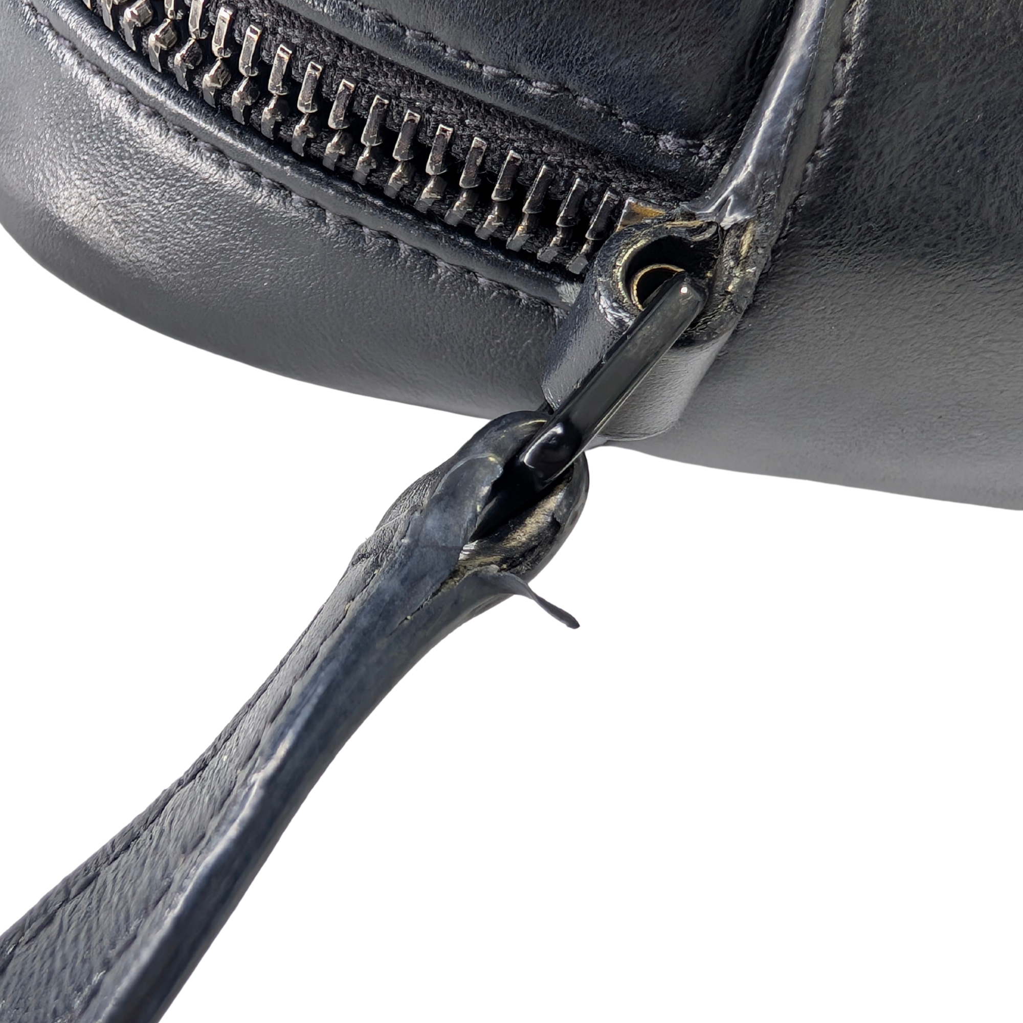 Saint Laurent Loulou Camera Bag Black