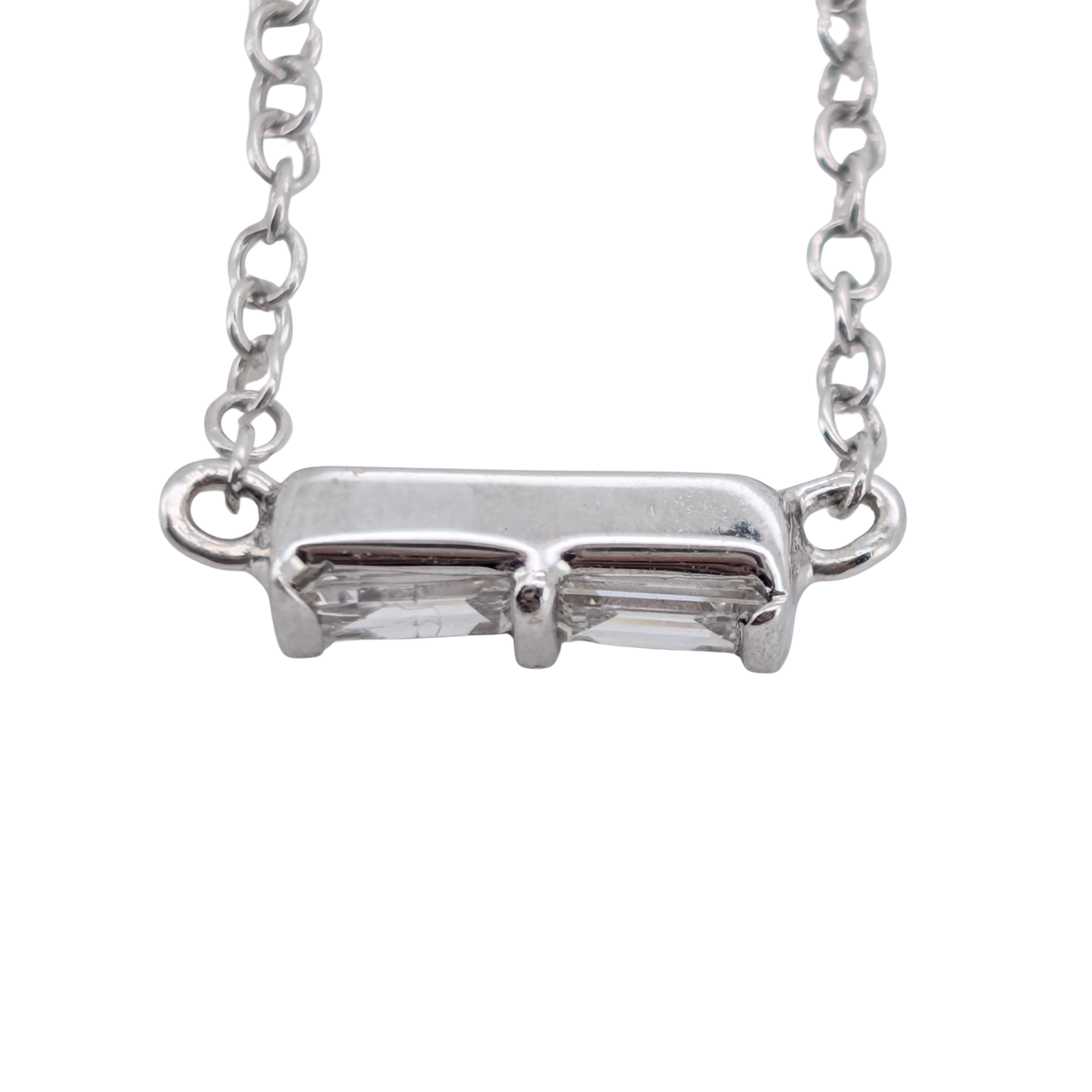 0.10Ct Natural Baguette Cut Diamond Chain Ring In 18K White Gold