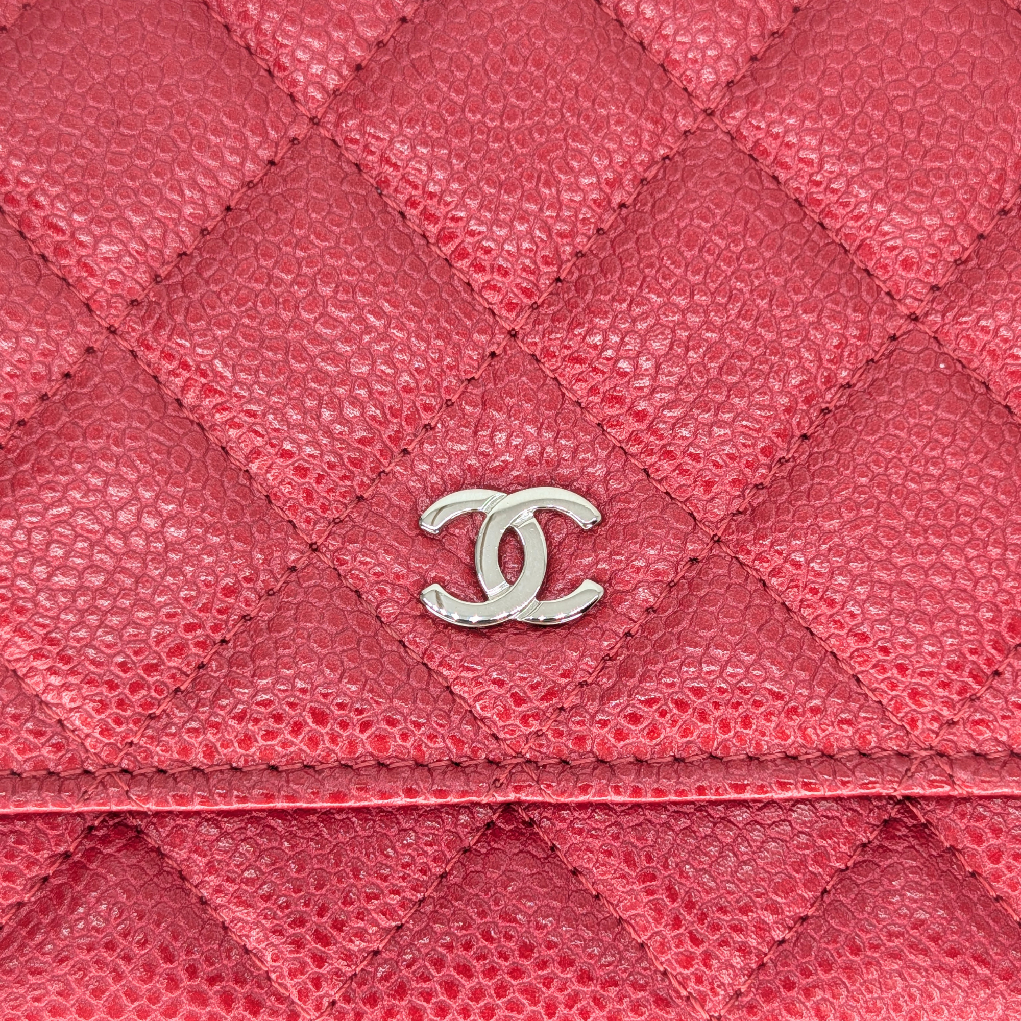 Chanel Caviar Wallet On Chain Red