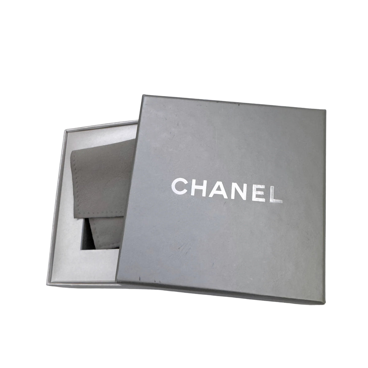 Chanel Pearl Drop Earrings - Lost Designer