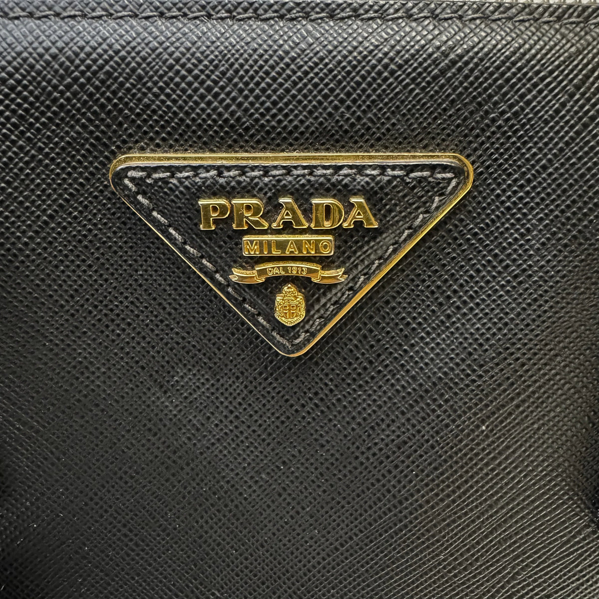 Prada Medium Galleria Saffiano leather bag Black - Lost Designer