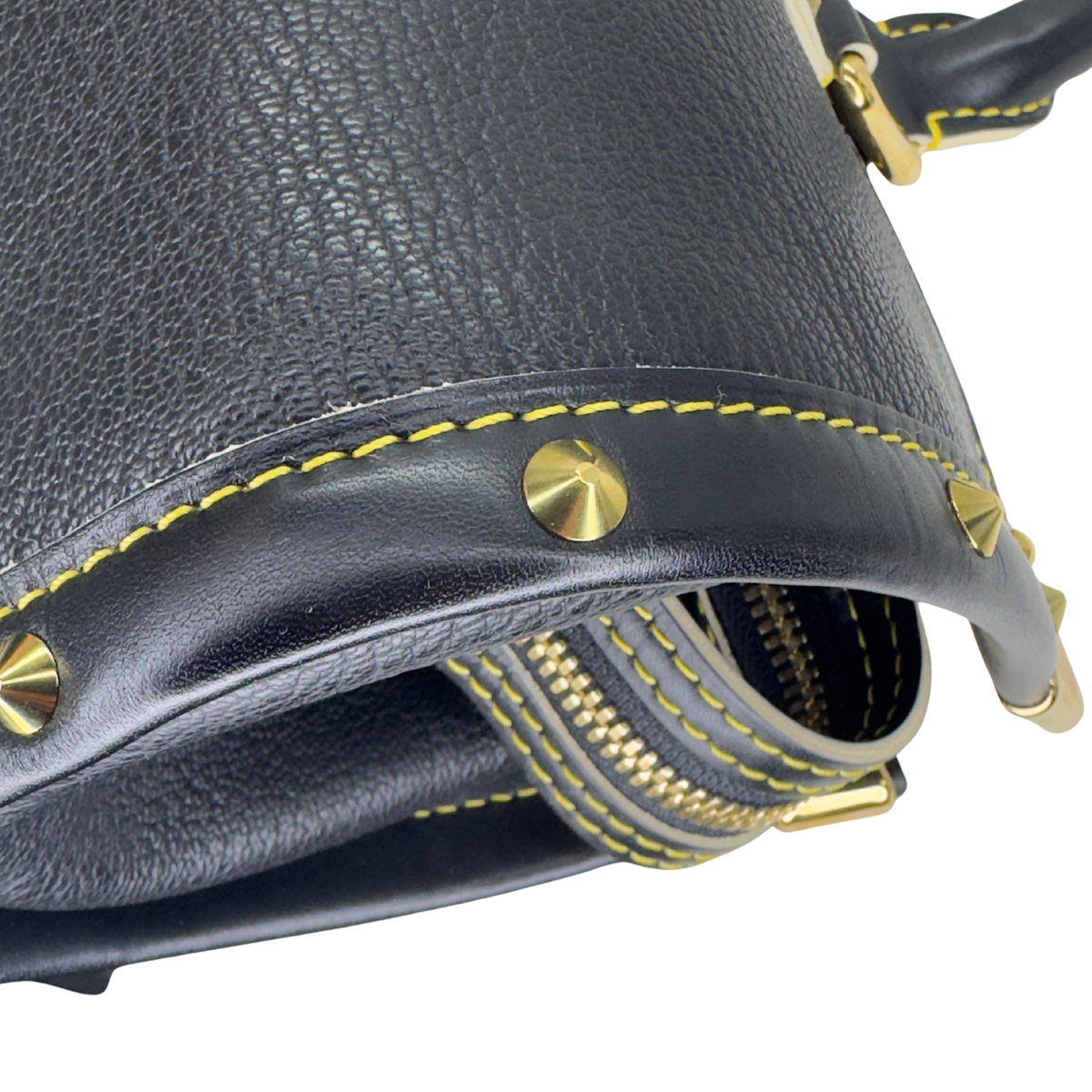 Louis Vuitton  L'Epanoui PM Suhali Leather Black