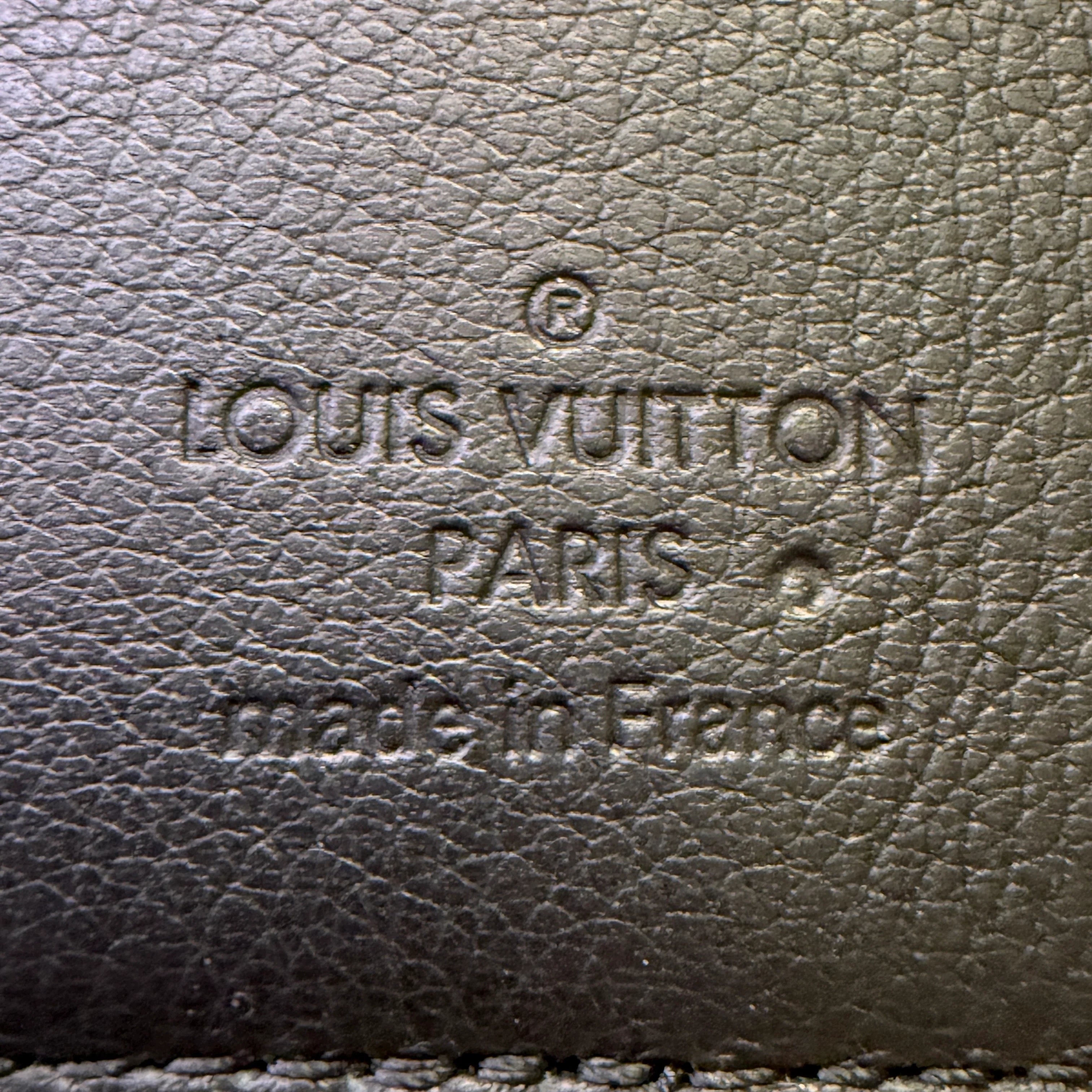 Louis Vuitton Mahina Amelia Long Wallet Black - Lost Designer