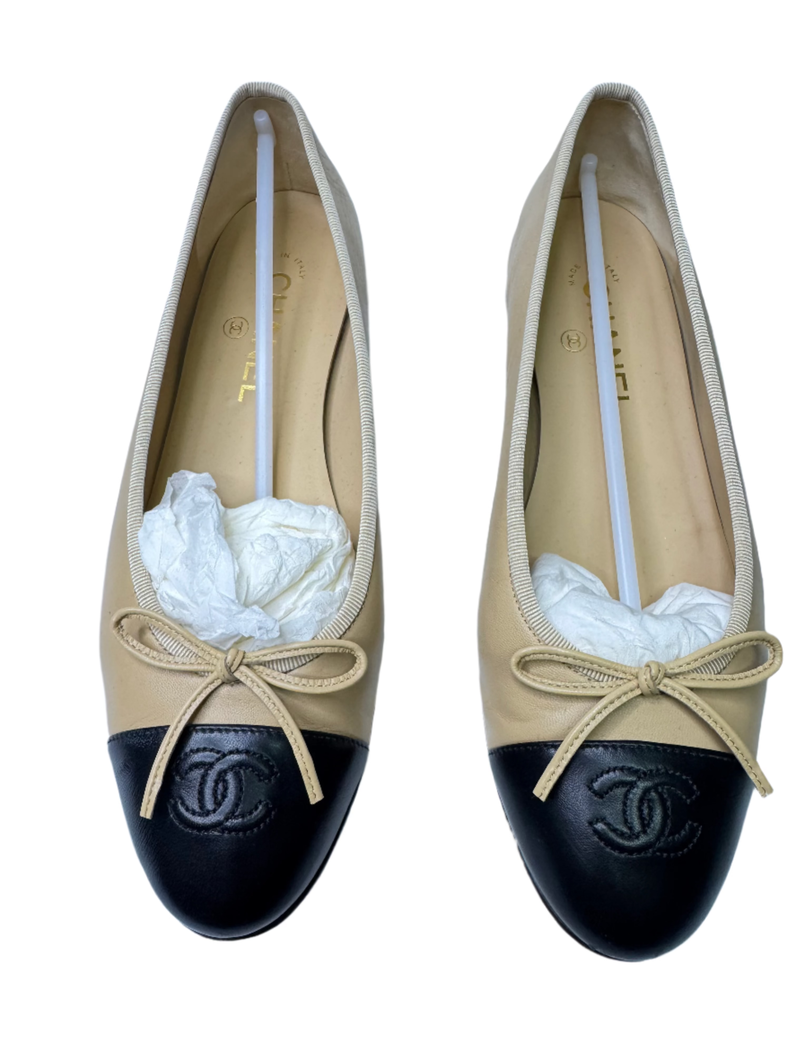 Chanel Lambskin Leather CC Logo Ballerina Ballet Flats 39 - Lost Designer
