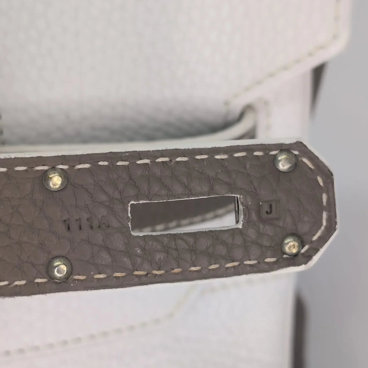 Hermès Birkin Shoulder 42 White Etoupe Clemence Palladium Hardware □J Stamp - Lost Designer
